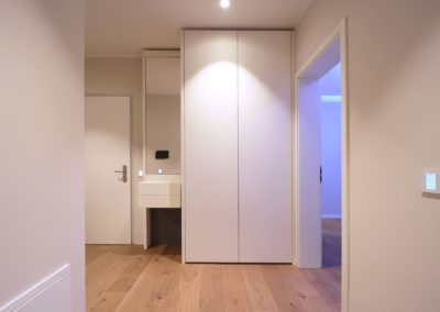 Flurmöbel – Stadtwohnung Köln-Lindenthal